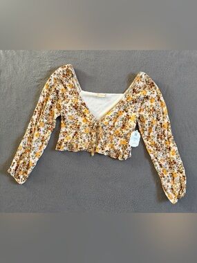 Altar'd State Floral Tie-Front Cropped Top - Yellow Floral NWT